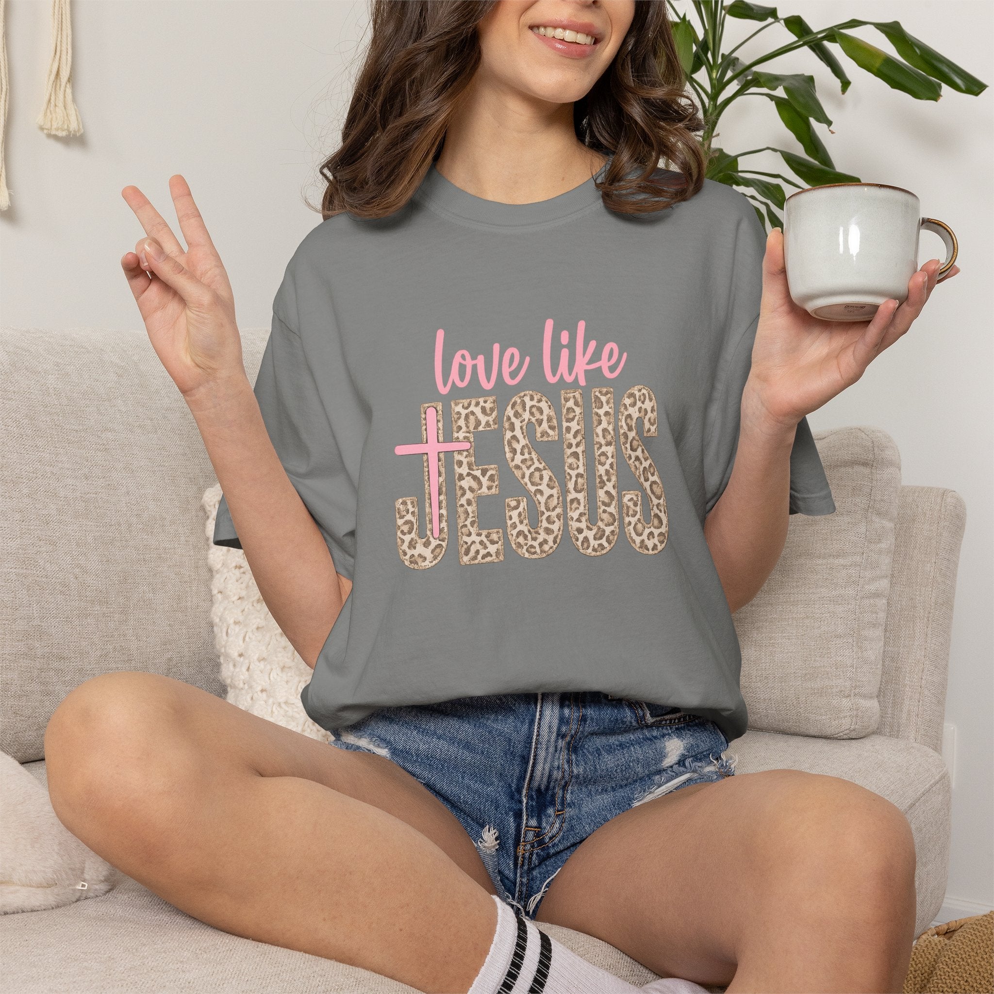 Love Like Jesus Leopard Graphic T-Shirt