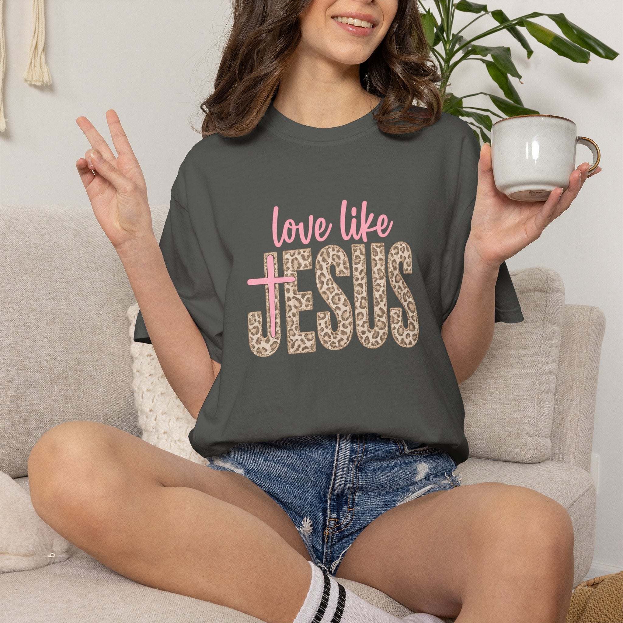 Love Like Jesus Leopard Graphic T-Shirt
