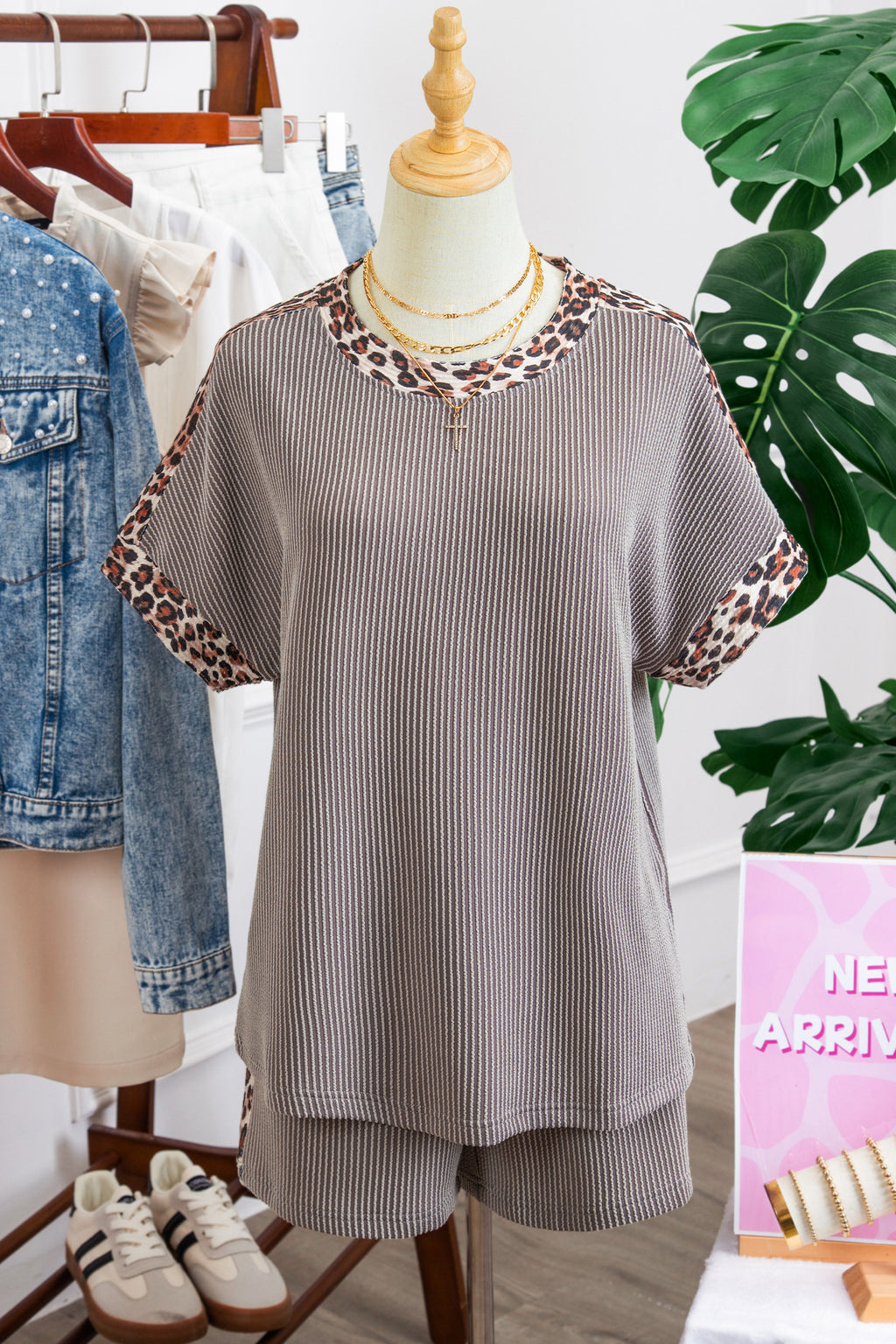 Light Grey Leopard Trim Twist Ribbed Set