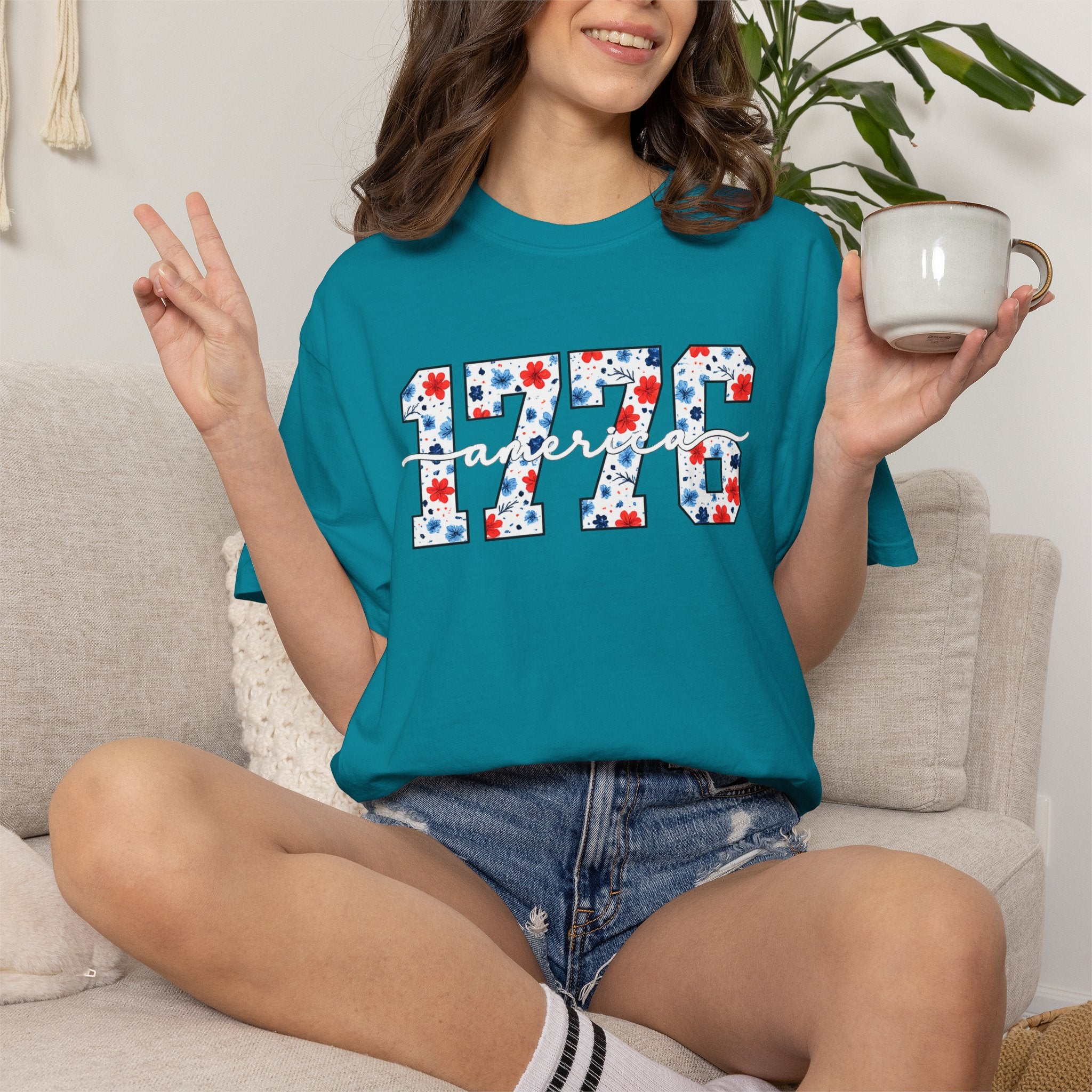 1776 Patriotic Graphic T-Shirt