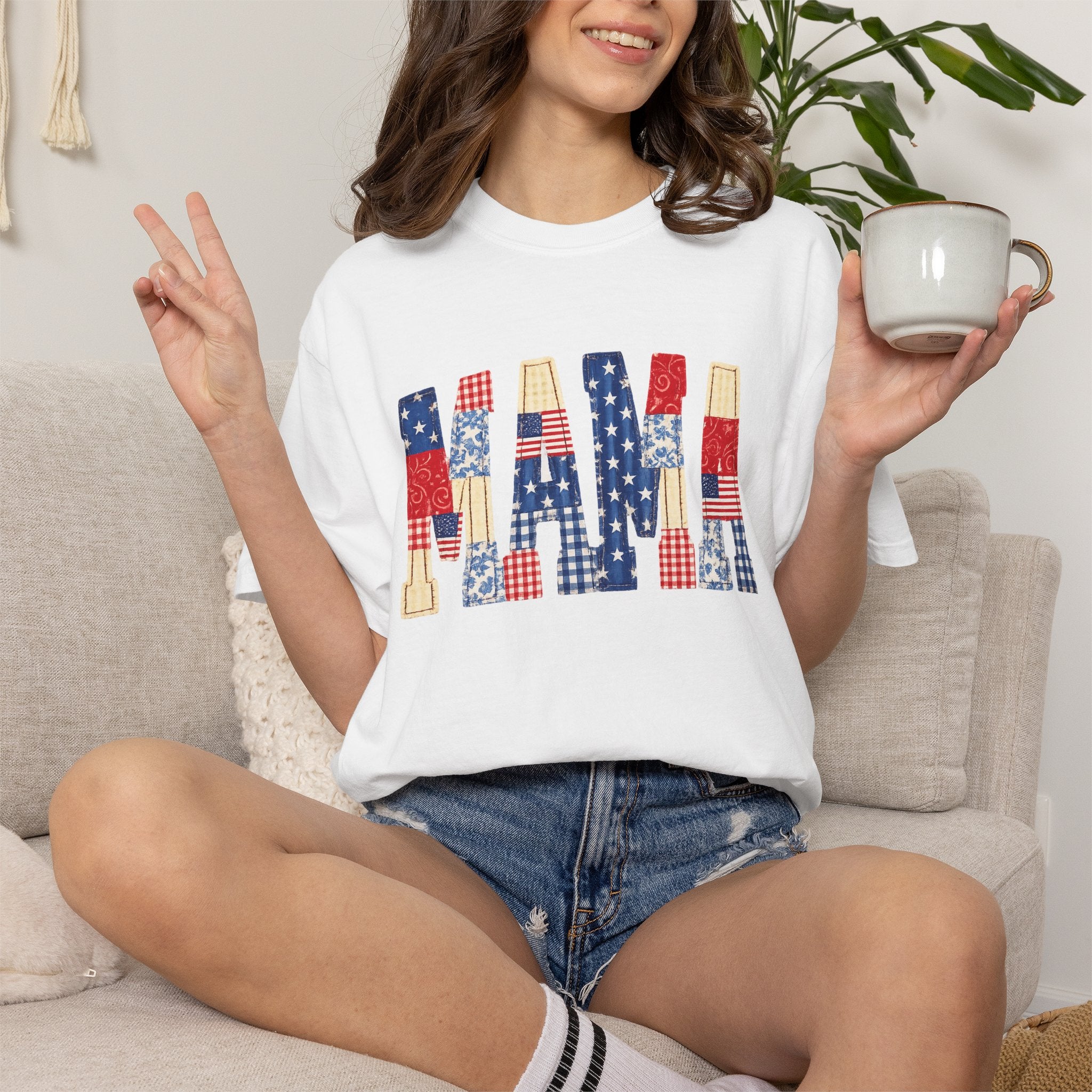 Mama Patriotic Graphic T-Shirt