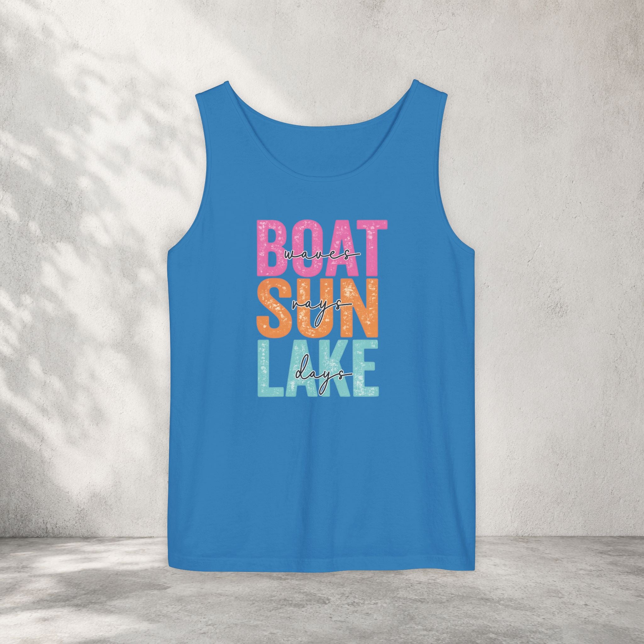 Boat Sun Lake Tank Top