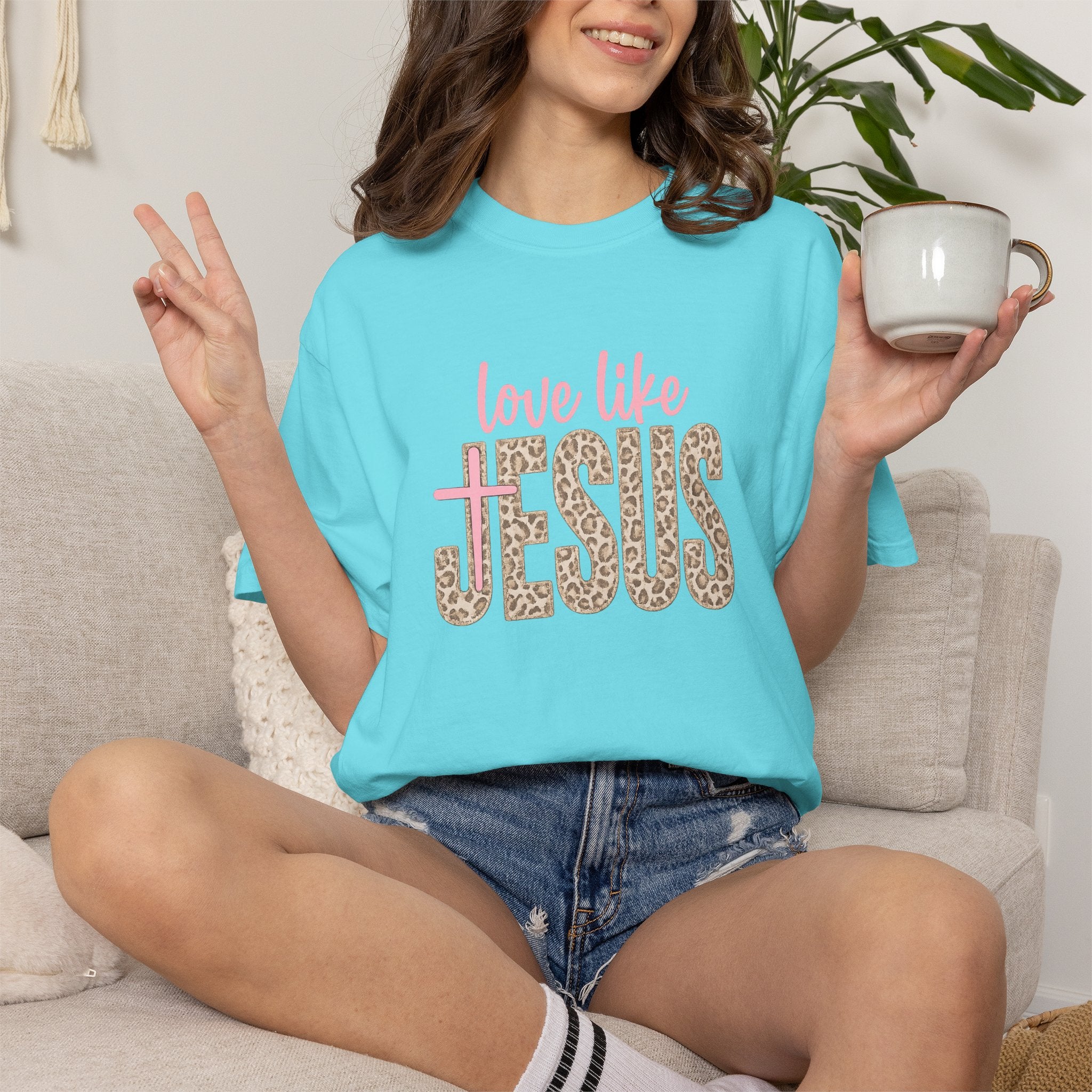 Love Like Jesus Leopard Graphic T-Shirt